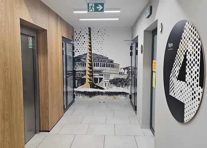 Nad Rzeka 72, Rynek 500 M * Wroclaw