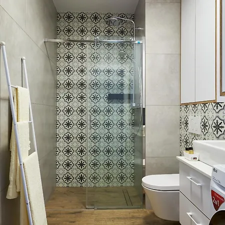 Nad Rzeka 72, Rynek 500 M Apartment