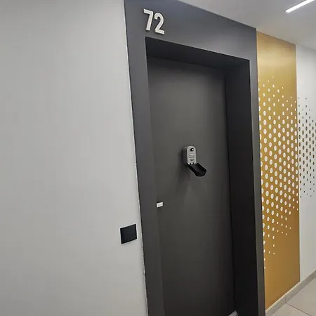 Nad Rzeka 72, Rynek 500 M Breslau